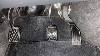 Used 2014 Maruti Suzuki Ritz [2012-2017] Vdi Diesel Manual interior PEDALS VIEW