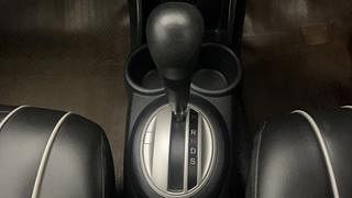 Used 2017 Honda BR-V [2016-2020] V CVT Petrol Petrol Automatic interior GEAR  KNOB VIEW