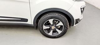 Used 2019 Tata Nexon [2017-2020] XZA Plus AMT Petrol Petrol Automatic tyres RIGHT FRONT TYRE RIM VIEW