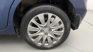 Used 2017 Maruti Suzuki Baleno [2015-2019] Zeta Petrol Petrol Manual tyres LEFT REAR TYRE RIM VIEW
