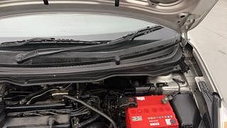 Used 2011 Hyundai i20 [2008-2012] Asta 1.2 Petrol Manual engine ENGINE LEFT SIDE HINGE & APRON VIEW