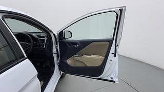Used 2015 Honda City [2014-2017] V Petrol Manual interior RIGHT FRONT DOOR OPEN VIEW