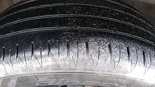 Used 2019 Maruti Suzuki Vitara Brezza [2016-2020] ZDi Plus Diesel Manual tyres LEFT FRONT TYRE TREAD VIEW