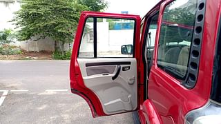Used 2015 Mahindra Scorpio [2014-2017] S6 Plus Diesel Manual interior LEFT REAR DOOR OPEN VIEW