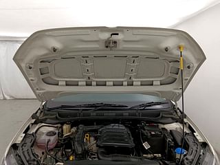 Used 2022 Volkswagen Virtus Comfortline 1.0 TSI MT Petrol Manual engine ENGINE & BONNET OPEN FRONT VIEW