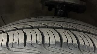 Used 2013 Maruti Suzuki Ritz [2012-2017] Vdi Diesel Manual tyres LEFT FRONT TYRE TREAD VIEW