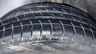 Used 2011 Skoda Fabia [2010-2015] Ambiente 1.2 MPI Petrol Manual tyres LEFT REAR TYRE TREAD VIEW