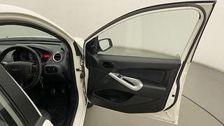 Used 2012 Ford Figo [2010-2015] Duratorq Diesel Titanium 1.4 Diesel Manual interior RIGHT FRONT DOOR OPEN VIEW