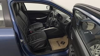 Used 2016 Maruti Suzuki Baleno [2015-2019] Delta Diesel Diesel Manual interior RIGHT SIDE FRONT DOOR CABIN VIEW