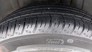 Used 2022 Maruti Suzuki XL6 Alpha MT Petrol Petrol Manual tyres LEFT REAR TYRE TREAD VIEW