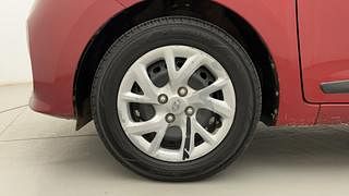 Used 2019 Hyundai Grand i10 [2017-2020] Magna 1.2 Kappa VTVT CNG Petrol+cng Manual tyres LEFT FRONT TYRE RIM VIEW