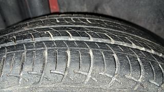 Used 2014 Maruti Suzuki Swift [2011-2017] ZXi Petrol Manual tyres RIGHT REAR TYRE TREAD VIEW