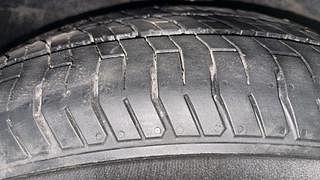 Used 2018 Ford Figo Aspire [2015-2019] Titanium 1.2 Ti-VCT Petrol Manual tyres RIGHT FRONT TYRE TREAD VIEW