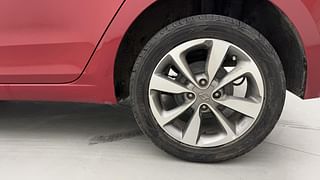 Used 2017 Hyundai Elite i20 [2014-2018] Asta 1.2 Dual Tone Petrol Manual tyres LEFT REAR TYRE RIM VIEW