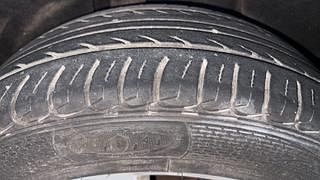 Used 2016 Skoda Octavia [2013-2017] Ambition 1.4 TSI Petrol Manual tyres RIGHT REAR TYRE TREAD VIEW