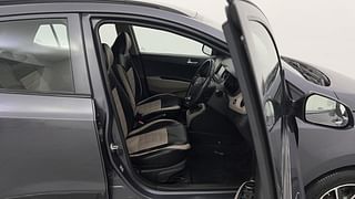 Used 2017 Hyundai Grand i10 [2017-2020] Asta 1.2 Kappa VTVT Petrol Manual interior RIGHT SIDE FRONT DOOR CABIN VIEW