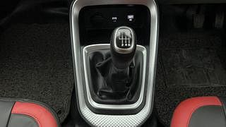 Used 2021 Kia Sonet HTX 1.0 iMT Petrol Manual interior GEAR  KNOB VIEW