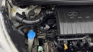 Used 2014 Hyundai Grand i10 [2013-2017] Sportz 1.2 Kappa VTVT Petrol Manual engine ENGINE RIGHT SIDE VIEW