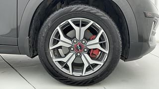 Used 2021 Kia Seltos GTX Plus DCT Petrol Automatic tyres RIGHT FRONT TYRE RIM VIEW