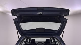 Used 2022 Hyundai Venue [2019-2022] SX 1.5 CRDI Diesel Manual interior DICKY DOOR OPEN VIEW