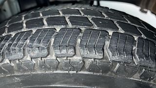 Used 2010 Maruti Suzuki Wagon R 1.0 [2006-2010] LXi Petrol Manual tyres LEFT REAR TYRE TREAD VIEW