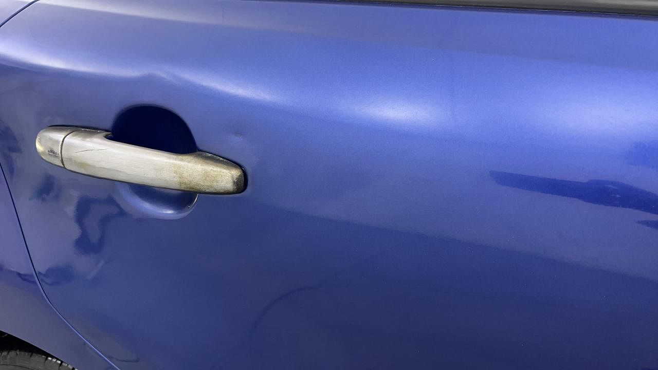 Used 2015 Maruti Suzuki Baleno [2015-2019] Delta Petrol Petrol Manual dents MINOR DENT