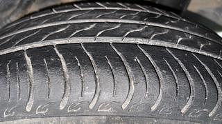 Used 2014 Honda Amaze [2013-2016] 1.2 S i-VTEC Petrol Manual tyres LEFT REAR TYRE TREAD VIEW