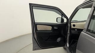 Used 2018 Maruti Suzuki Wagon R 1.0 [2015-2019] VXI AMT Petrol Automatic interior LEFT FRONT DOOR OPEN VIEW