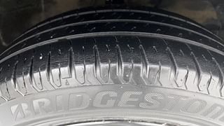 Used 2019 Maruti Suzuki XL6 [2019-2022] Alpha AT Petrol Petrol Automatic tyres RIGHT FRONT TYRE TREAD VIEW