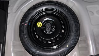 Used 2018 Maruti Suzuki Baleno [2015-2019] Zeta AT Petrol Petrol Automatic tyres SPARE TYRE VIEW