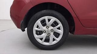 Used 2017 Hyundai Grand i10 [2017-2020] Magna 1.2 Kappa VTVT Petrol Manual tyres RIGHT REAR TYRE RIM VIEW
