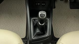 Used 2017 Hyundai Elite i20 [2014-2018] Asta 1.2 (O) Petrol Manual interior GEAR  KNOB VIEW