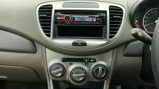 Used 2010 Hyundai i10 [2007-2010] Magna 1.2 Petrol Petrol Manual interior MUSIC SYSTEM & AC CONTROL VIEW