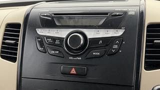 Used 2018 Maruti Suzuki Wagon R 1.0 [2015-2019] VXI AMT Petrol Automatic top_features Integrated (in-dash) music system