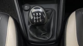 Used 2020 Ford EcoSport [2017-2021] Trend 1.5L Ti-VCT Petrol Manual interior GEAR  KNOB VIEW