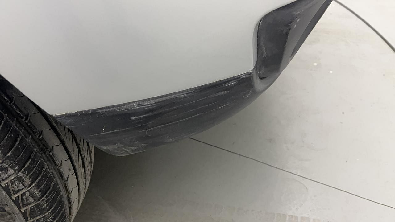 Used 2018 Renault Duster [2015-2020] RXS PetroL Petrol Manual dents MINOR SCRATCH