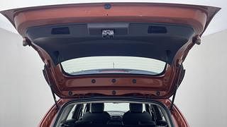 Used 2017 Renault Captur [2017-2020] Platine Diesel Dual tone Diesel Manual interior DICKY DOOR OPEN VIEW