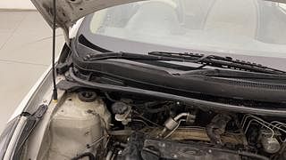 Used 2011 Hyundai Verna [2011-2015] Fluidic 1.6 VTVT SX Petrol Manual engine ENGINE RIGHT SIDE HINGE & APRON VIEW