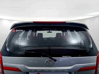 Used 2015 Toyota Innova [2013-2016] 2.5 GX 8 STR Diesel Manual exterior BACK WINDSHIELD VIEW