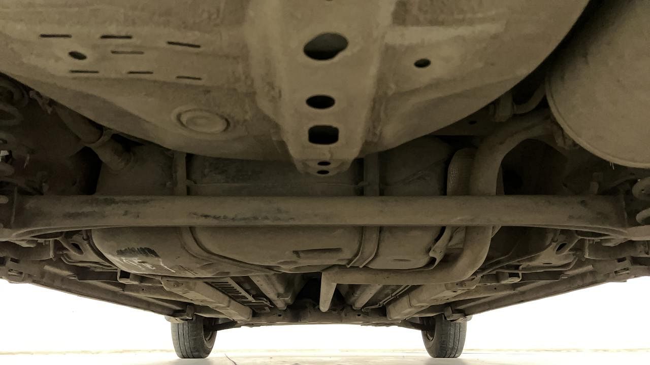 Used 2013 Maruti Suzuki Swift [2011-2017] LDi Diesel Manual extra REAR UNDERBODY VIEW (TAKEN FROM REAR)