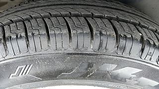 Used 2013 Maruti Suzuki Swift Dzire [2012-2017] VDI Diesel Manual tyres RIGHT REAR TYRE TREAD VIEW