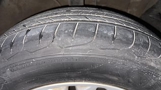 Used 2016 Hyundai Creta [2015-2018] 1.6 SX Plus Petrol Petrol Manual tyres RIGHT FRONT TYRE TREAD VIEW