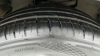 Used 2018 Tata Hexa [2016-2020] XTA Diesel Automatic tyres RIGHT FRONT TYRE TREAD VIEW