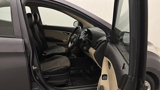 Used 2015 Hyundai Eon [2011-2018] Sportz Petrol Manual interior RIGHT SIDE FRONT DOOR CABIN VIEW