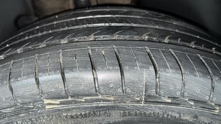 Used 2022 Kia Seltos HTX G Petrol Manual tyres RIGHT REAR TYRE TREAD VIEW