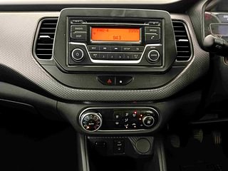 Used 2019 Nissan Kicks [2018-2020] XL Diesel Diesel Manual interior MUSIC SYSTEM & AC CONTROL VIEW
