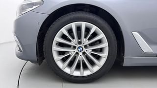 Used 2018 BMW 5 Series [2017-2021] 520d Luxury Line Diesel Automatic tyres LEFT FRONT TYRE RIM VIEW