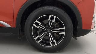 Used 2019 Mahindra XUV 300 W4 Petrol + Cng(Outside Fitted) Petrol+cng Manual tyres RIGHT FRONT TYRE RIM VIEW