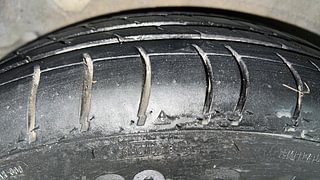 Used 2010 Hyundai i10 [2007-2010] Sportz 1.2 Petrol Petrol Manual tyres RIGHT REAR TYRE TREAD VIEW