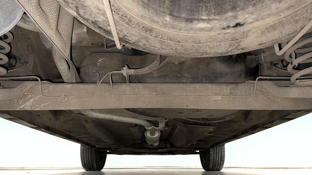 Used 2019 Renault Duster [2017-2020] RXS Opt CVT Petrol Automatic extra REAR UNDERBODY VIEW (TAKEN FROM REAR)